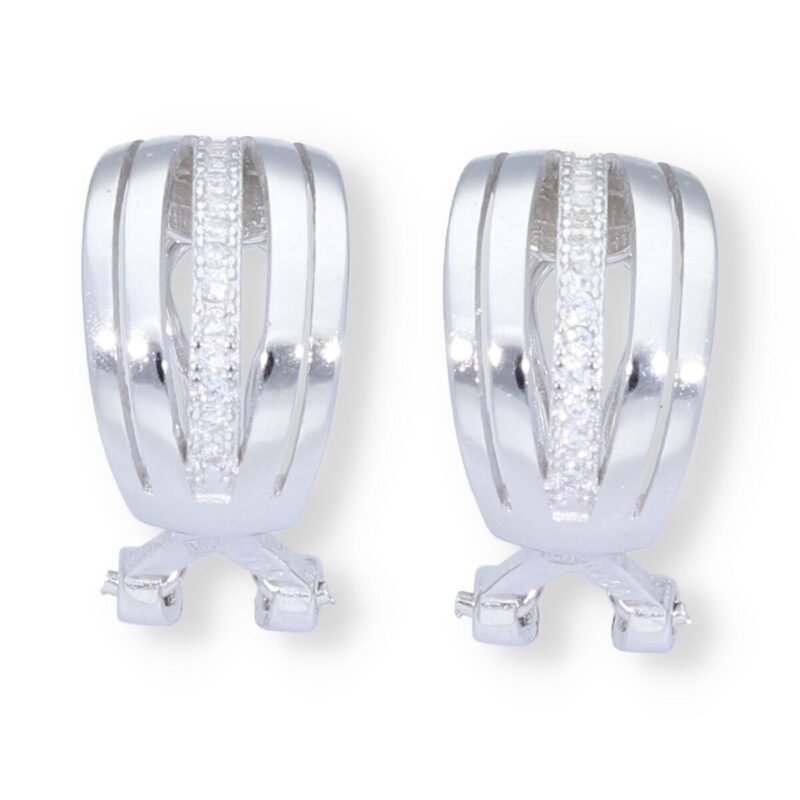 Pendientes plata de ley 925 semiaro con un hilo circonita de 9,5x15,5mm con cierre omega.