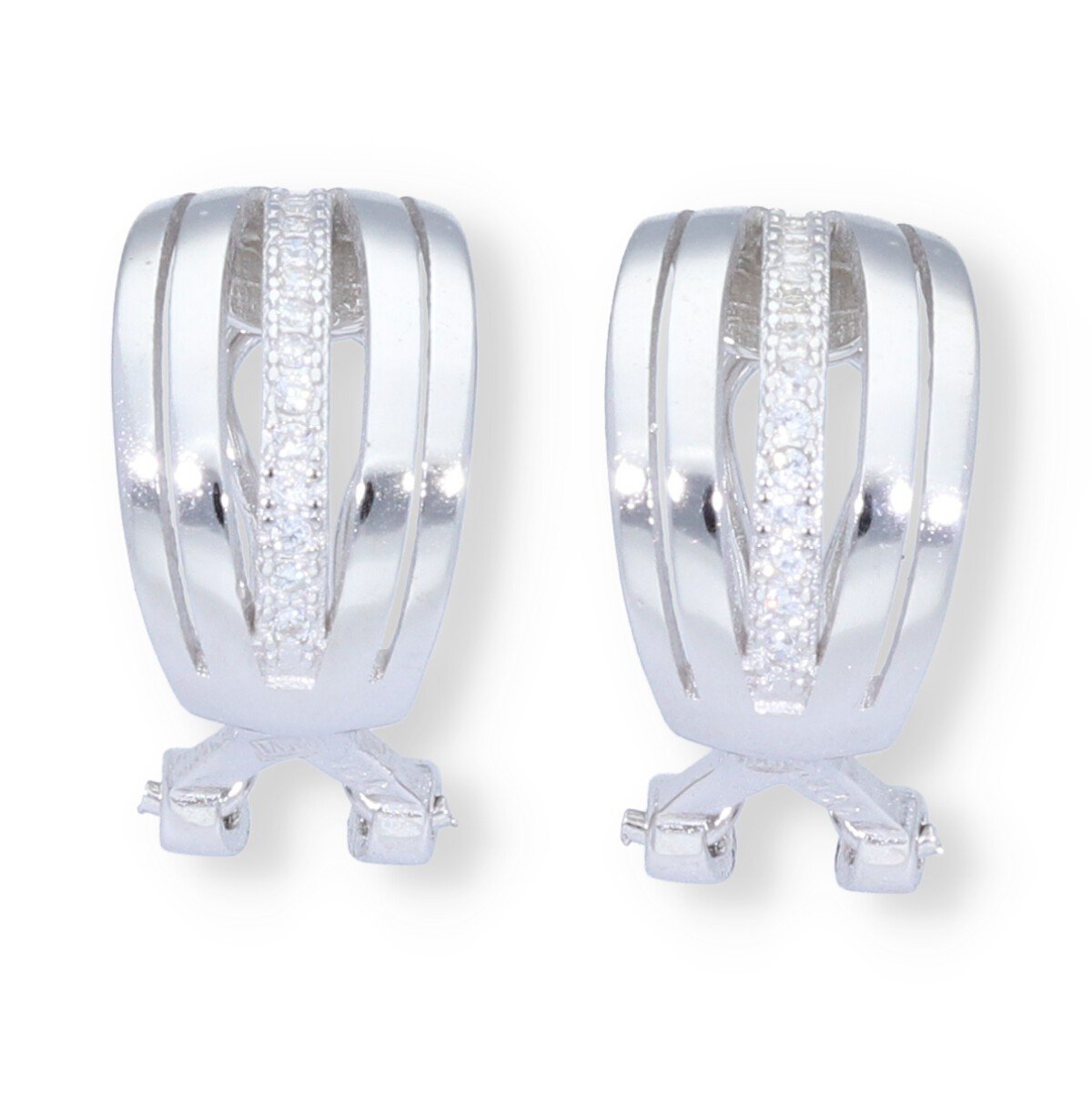 semiaro un hilo circonita omega Pendientes plata de ley 925 semiaro con un hilo circonita de 9,5x15,5mm con cierre omega.