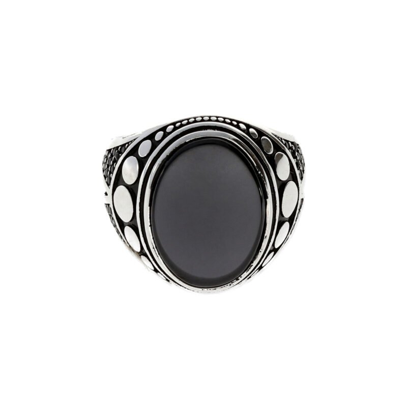 Anillo de plata de ley 925 para hombre tipo sello ovalado onix 14x18mm con circonitas negras.
