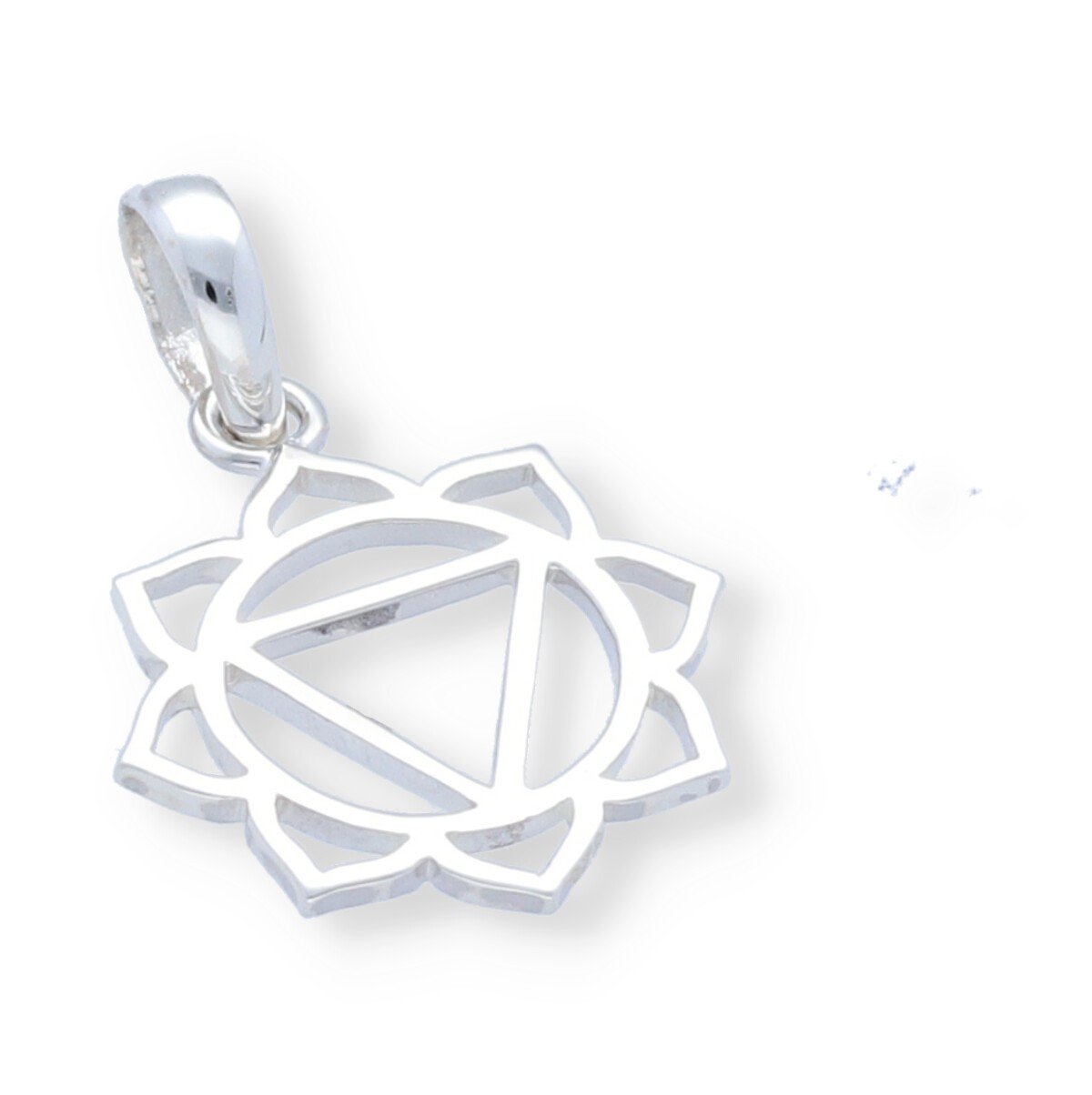 colgante flor con triángulo central Colgante plata de ley 925 lisa flor con triangulo central de 15mm.