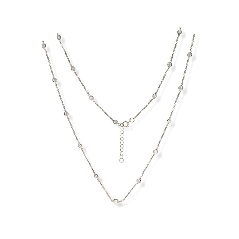Collar de plata de ley 925 con circonitas de 4mm de 85cm de largo con cierre reasa.