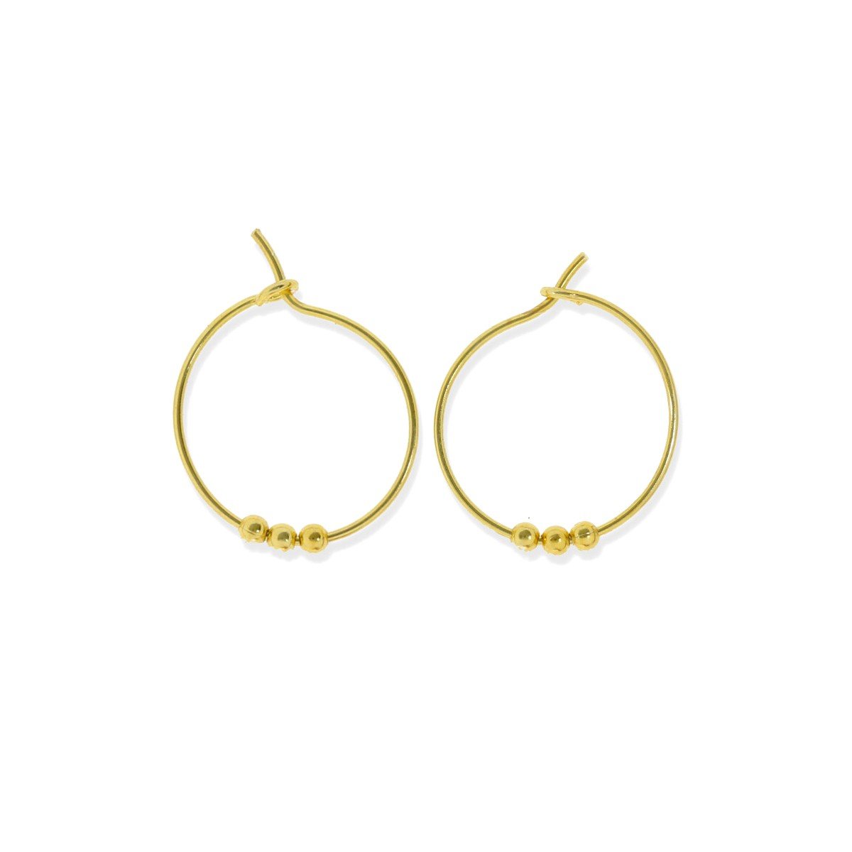 Pendientes aro con 3 bolitas dorados Pendientes de plata de ley 925 con baño de oro de 18 quilates con aro de 0,6x16mm y tres bolitas.