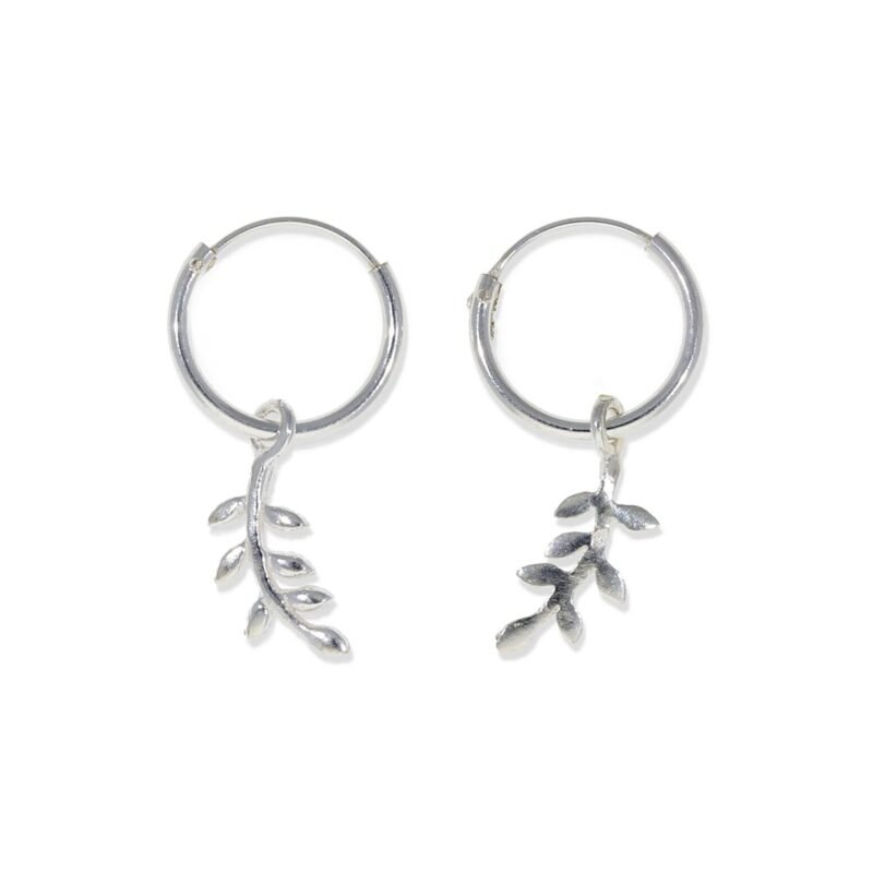 Pendientes de plata de ley 925 con aro de 1,2x12mm y colgante de ramita de 13mm.