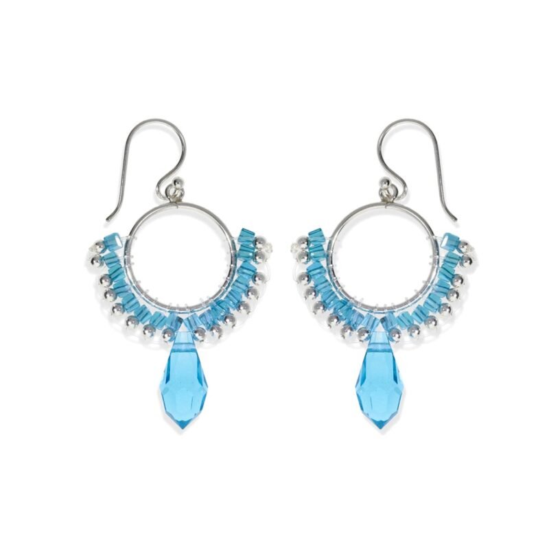 Pendientes de plata de ley 925 círculo de 15mm de cuentas con cubos azules y bolitas de plata de 2,5mm y colgante azul de 14mm con cierre hippie.