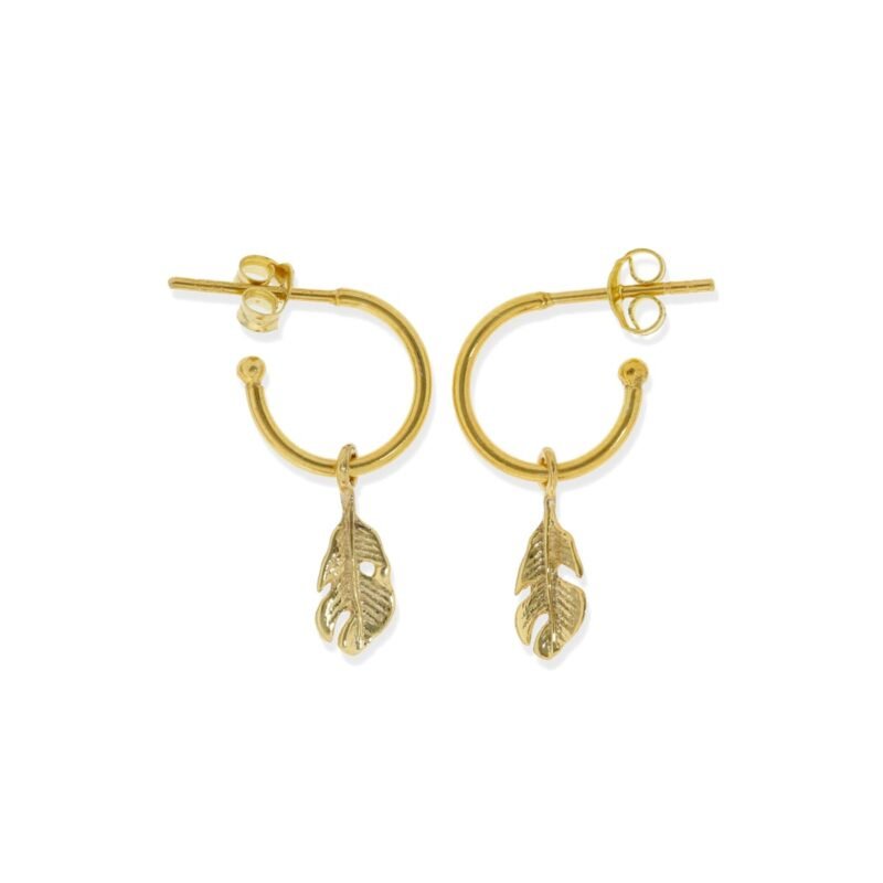 Pendientes de plata de ley 925 con baño de oro de 18 quilates con aro de 1,2x12,2mm y colgante de pluma de 13mm.