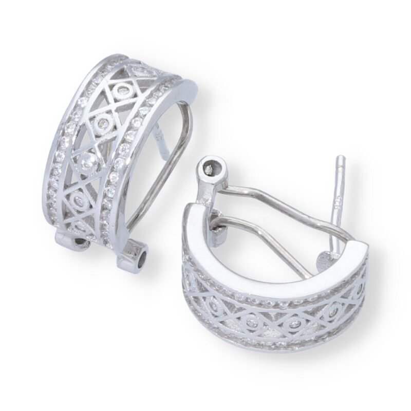 Pendientes plata de ley 925 semiaro con troquelado de circonitas de 8x15mm y cierre omega.