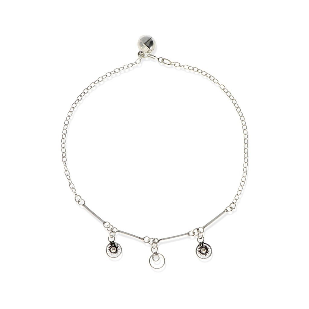 Tobillera de plata de ley 925 con flores de 25cm de largo.